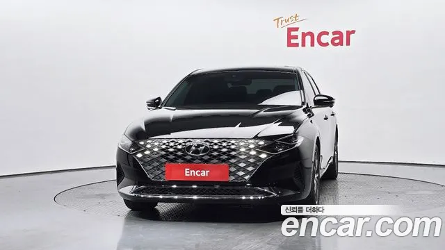 Hyundai Grandeur Новый Grandeur IG — Фото автомобиля 3