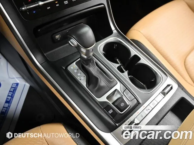 Kia Canival Carnival 4 поколение Бензин 9 мест Prestige — Фото автомобиля 9