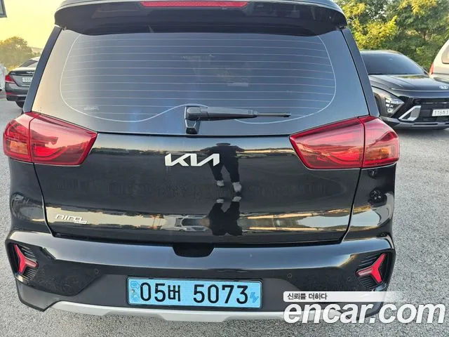 Kia Niro — Фото автомобиля 4
