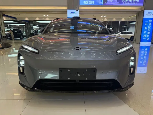 Фотография автомобиля — Nio ET5