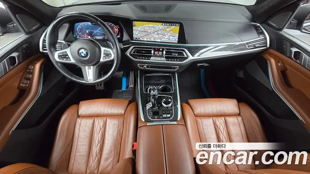 BMW X7 — Фото автомобиля 7