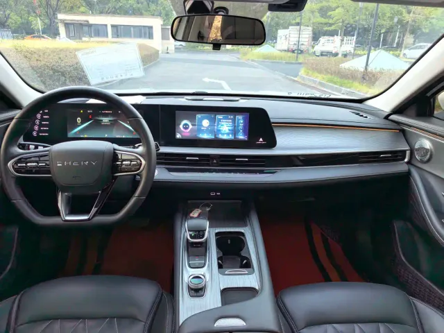Chery Arrizo 8 — Фото автомобиля 8