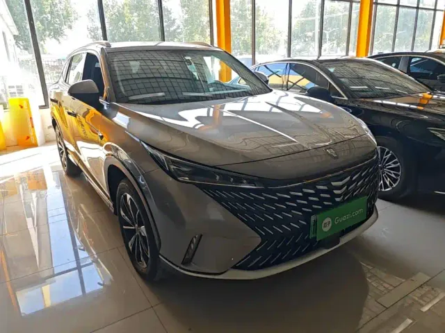 Roewe RX5 — Фото автомобиля 3