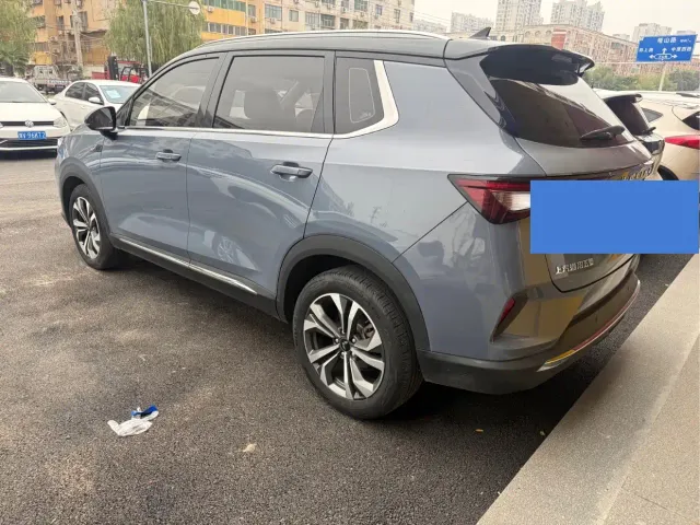 Wuling Asta — Фото автомобиля 4