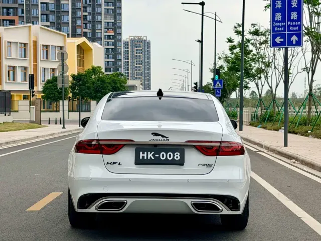Jaguar XFL — Фото автомобиля 7