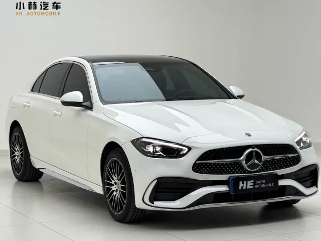 Mercedes-Benz C-Class — Фото автомобиля 3