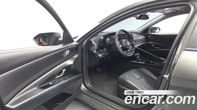 Hyundai Avante — Фото автомобиля 15