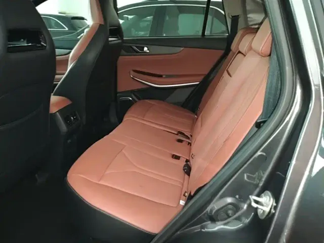 Changan CS75 — Фото автомобиля 16