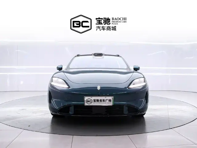 Shangjie Z7T — Фото автомобиля 2