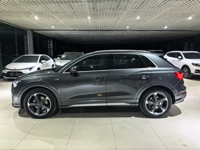 Audi Q3 — Фото автомобиля 6