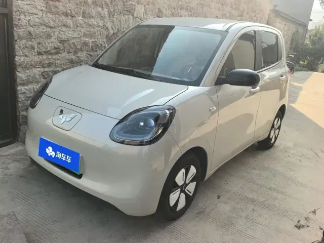 Фотография автомобиля — Wuling Hongguang Mini EV