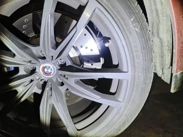 BMW M4 — Фото автомобиля 7