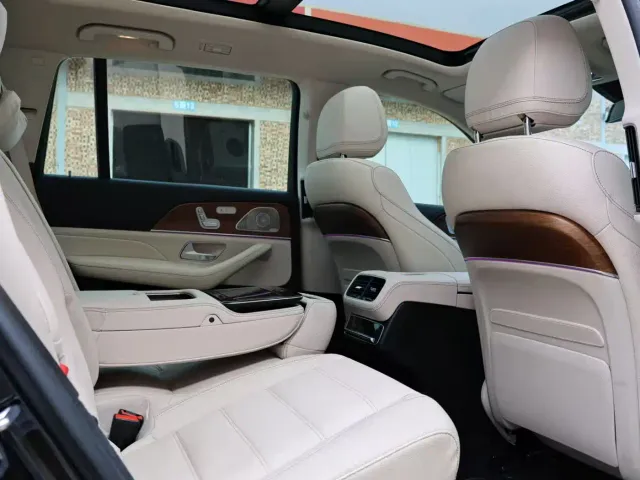 Mercedes-Benz GLS-Class — Фото автомобиля 15