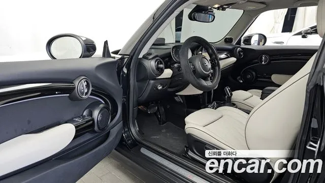MINI Cooper — Фото автомобиля 10