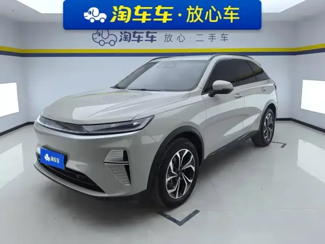 Фотография автомобиля — Haval Xiaolong MAX