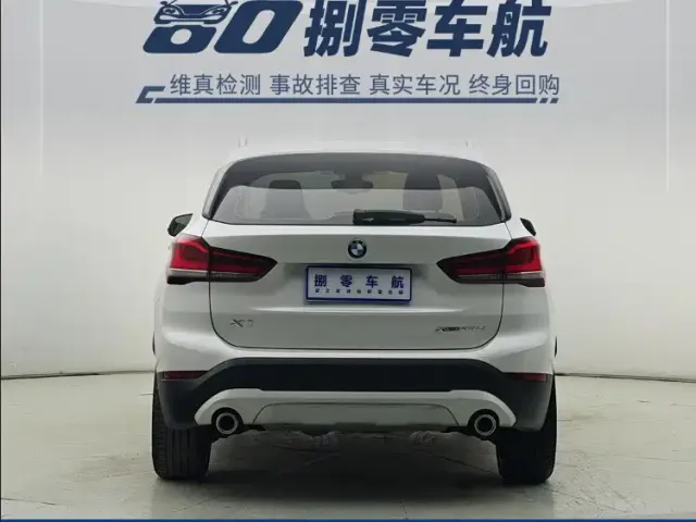BMW X1 — Фото автомобиля 9