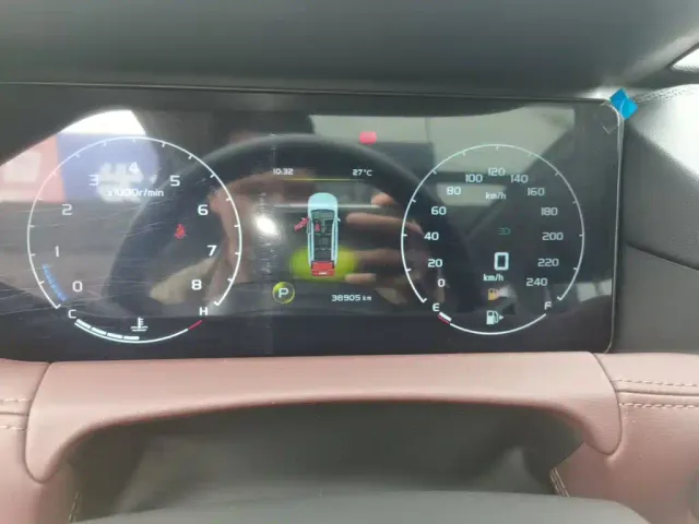 Geely Haoyue — Фото автомобиля 11