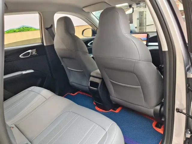 Geely Starry Wish — Фото автомобиля 14