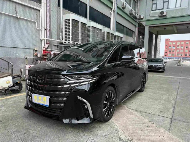 Фотография автомобиля — Toyota Alphard