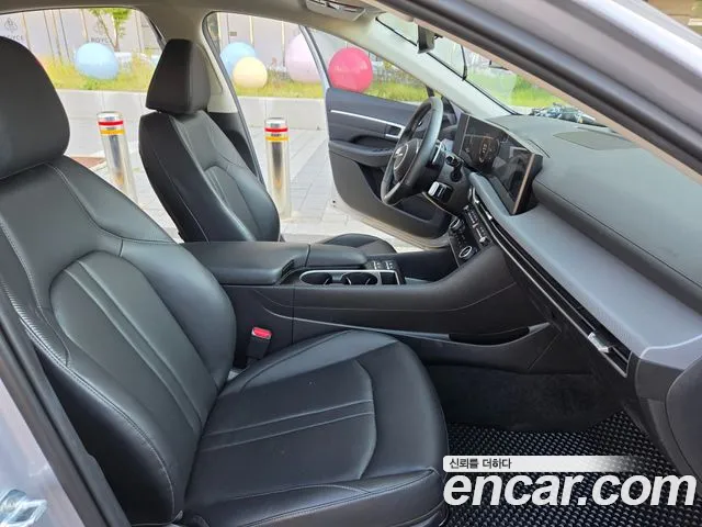 Hyundai Sonata — Фото автомобиля 11