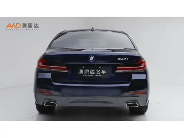 BMW 5 Series — Фото автомобиля 4