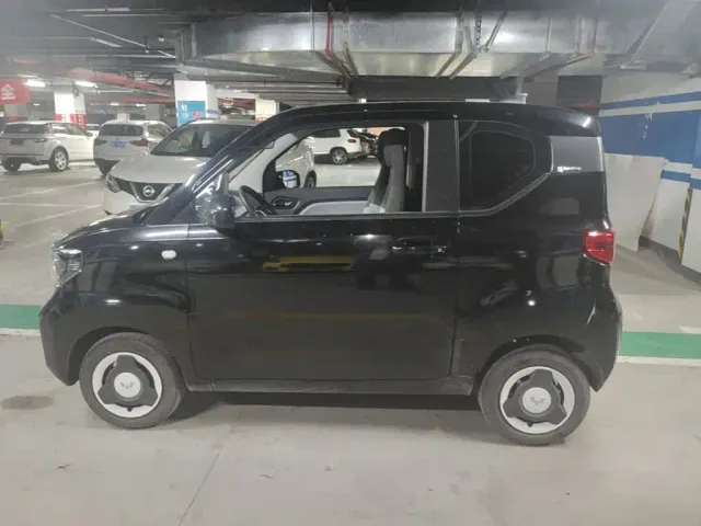 Wuling Hongguang Mini EV — Фото автомобиля 5