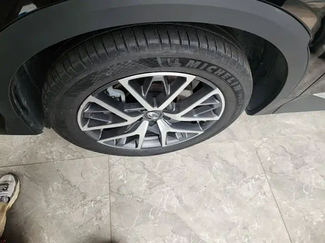 GAC Trumpchi GS8 — Фото автомобиля 22