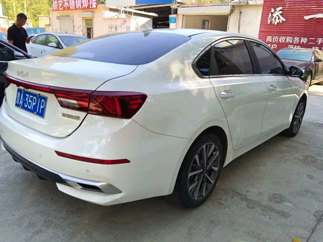Kia K3 — Фото автомобиля 4