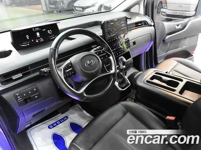 Hyundai Staria Staria Карго 3 места — Фото автомобиля 17