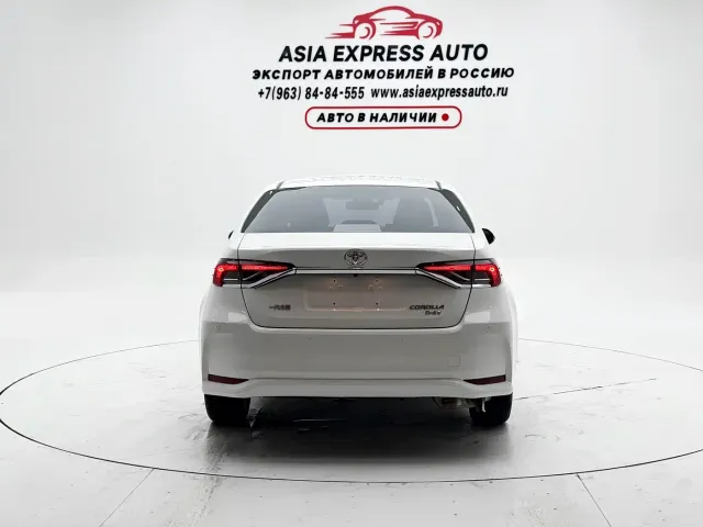 Toyota Corolla — Фото автомобиля 5
