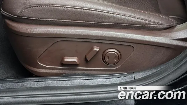 Hyundai Grandeur GN7 — Фото автомобиля 27