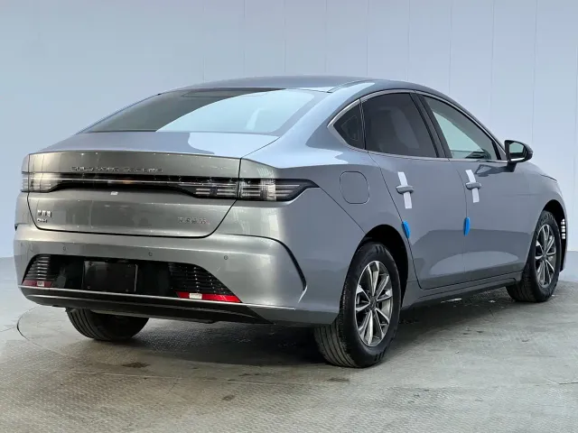BYD Destroyer 05 — Фото автомобиля 23