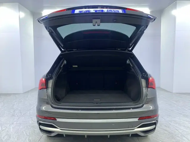 Audi Q3 — Фото автомобиля 21