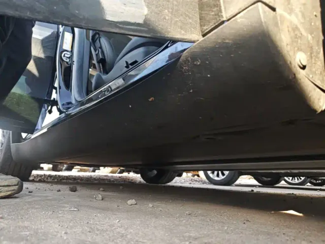 Tesla Model Y — Фото автомобиля 20