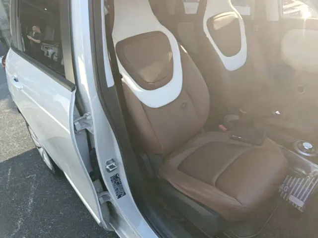 Wuling Bingo — Фото автомобиля 24