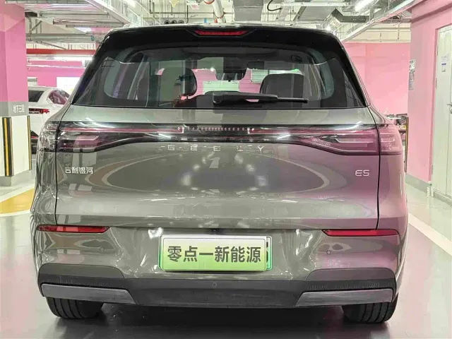 Geely Galaxy E5 — Фото автомобиля 5