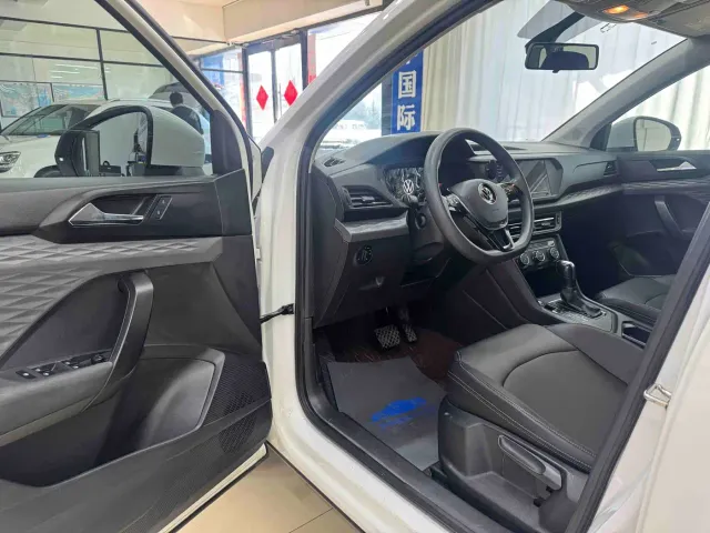 Volkswagen Tharu — Фото автомобиля 6