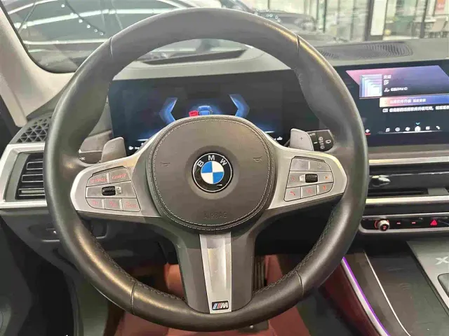 BMW X5 — Фото автомобиля 9