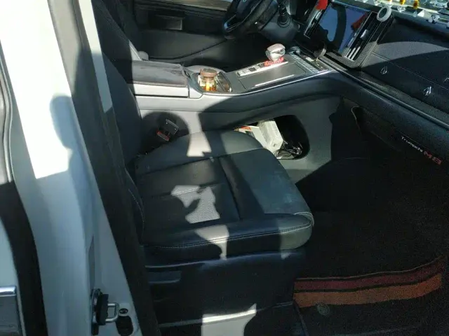 GAC Trumpchi M8 — Фото автомобиля 8