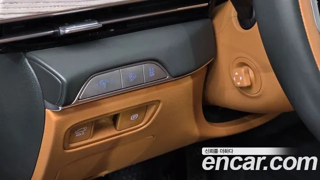 Genesis GV80 — Фото автомобиля 12