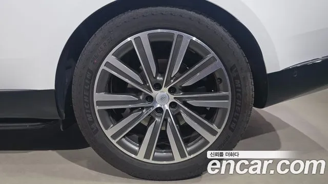 Land Rover Range Rover — Фото автомобиля 5
