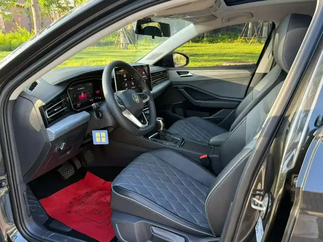 Volkswagen Sagitar — Фото автомобиля 7