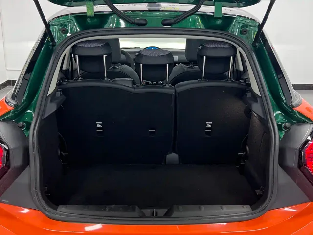 MINI Hatch — Фото автомобиля 10