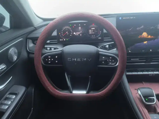 Chery Arrizo 8 PRO — Фото автомобиля 15