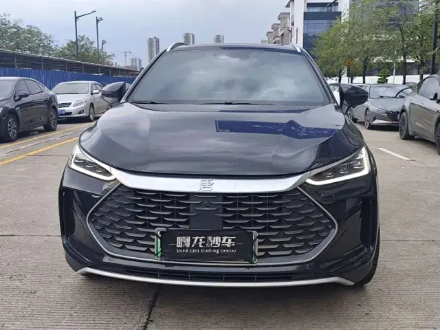 BYD Tang — Фото автомобиля 2