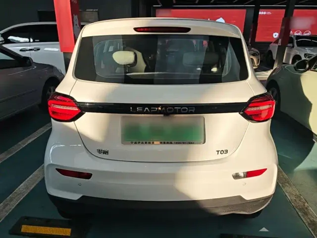 Leapmotor T03 — Фото автомобиля 5