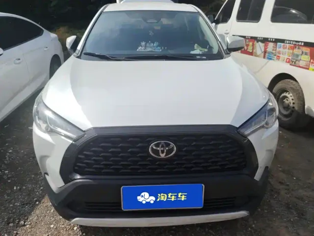 Toyota Corolla Cross — Фото автомобиля 2