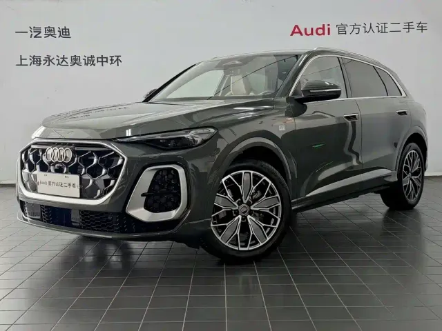 Фотография автомобиля — Audi Q5L