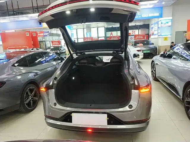 Changan Qiyuan A07 — Фото автомобиля 14