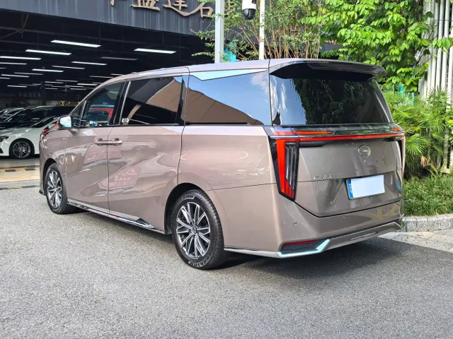 GAC Trumpchi M8 — Фото автомобиля 8